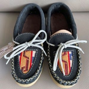Laurentian Chief moccasin slippers L7 suede leather black aztec inspired